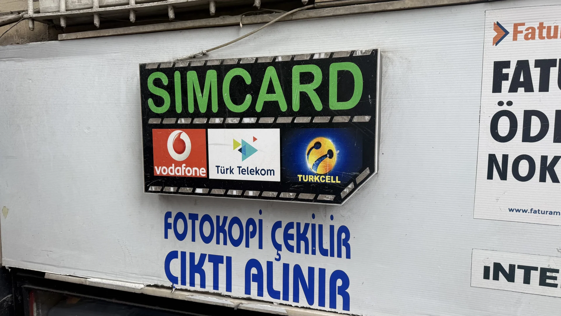 Update: A Year After Turkey’s eSIM Crackdown. What Still Works (and What Doesn’t)
